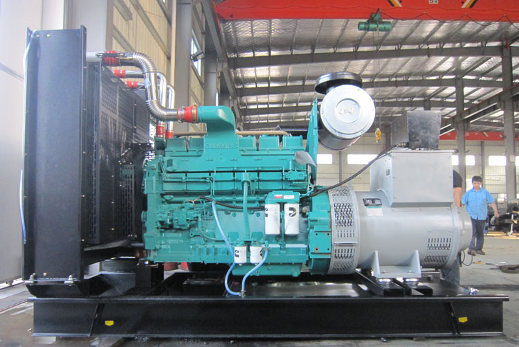 250KW重庆康明斯柴油发电机组NTA855-G1A